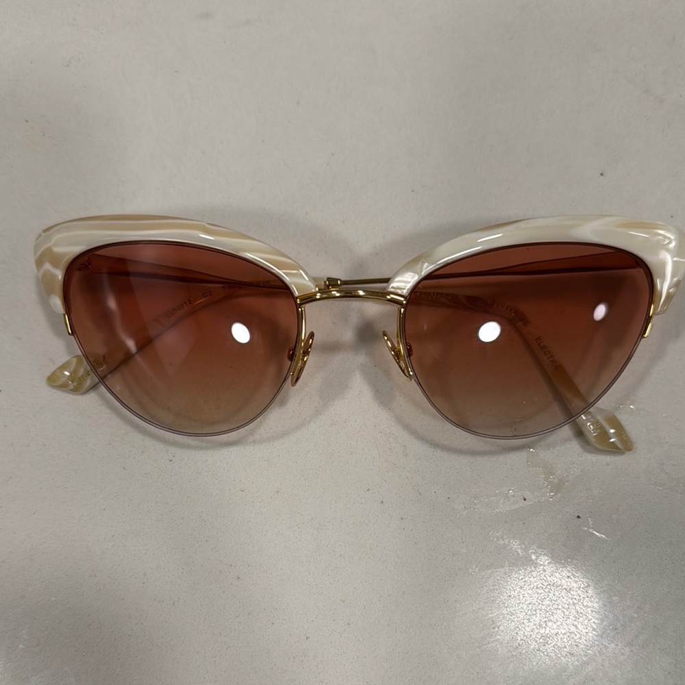 Elegant Cream and Gold Sunglasses